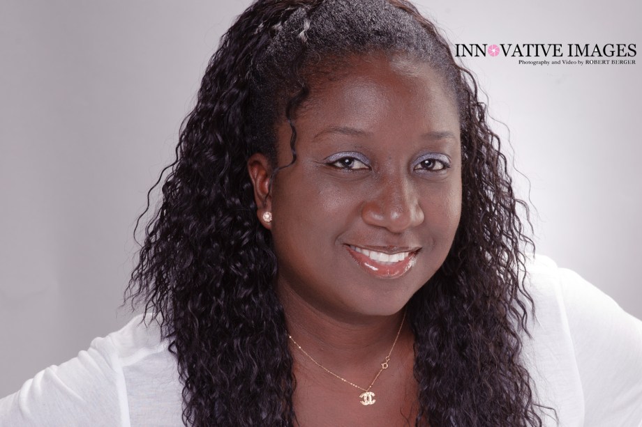 Houston contemporary headshot photography- Business portraits-executive portraits by Innovative Images Photography by Robert Berger