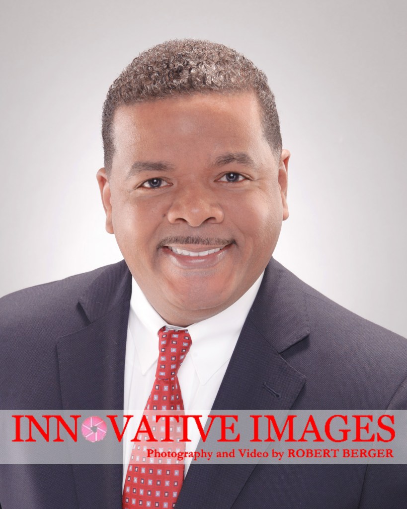 Executive Portraits Business Portraits Headshot Portraits Houston, Headshot Photography Photographer, Professional Photography Studio, Innovative Images Photography by Robert Berger