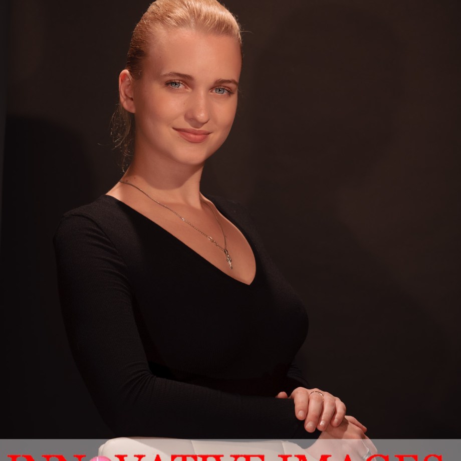 "Classic Hollywood Style" headshot headshots portrait photography houston