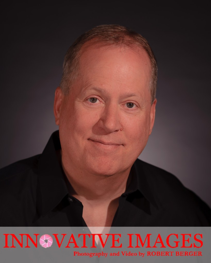 Houston Actor Model Comedian Executive Business Corporate Headshot Portrait Photography! Signature Portraits by Robert Berger have a Hollywood Movie Star Look so your portraits with character and charisma!