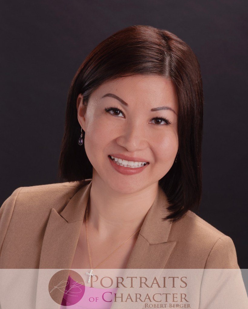 Houston headshot executive portrait business portrait professional portrait photography Innovative Images Photography by Robert Berger Serving Houston Katy and Fort bend Texas Portraits of Character by Robert Berger